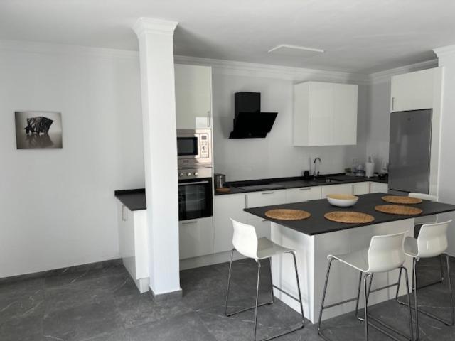 Apartamentos La Caracola El Medano La Mareta Екстер'єр фото